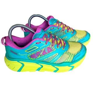 Hoka One one women’s Challenger ATR 2 6.5